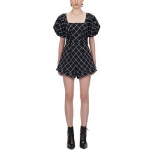 Self portrait window pane check square neck playsuit

Size us0